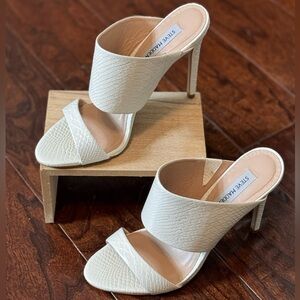 Steve Madden Mallory (cream) Pumps